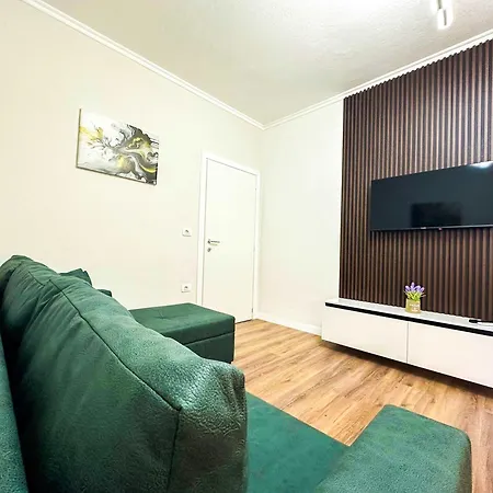 Fifteen Eighty-six Apartment