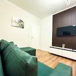 Fifteen Eighty-six Apartment