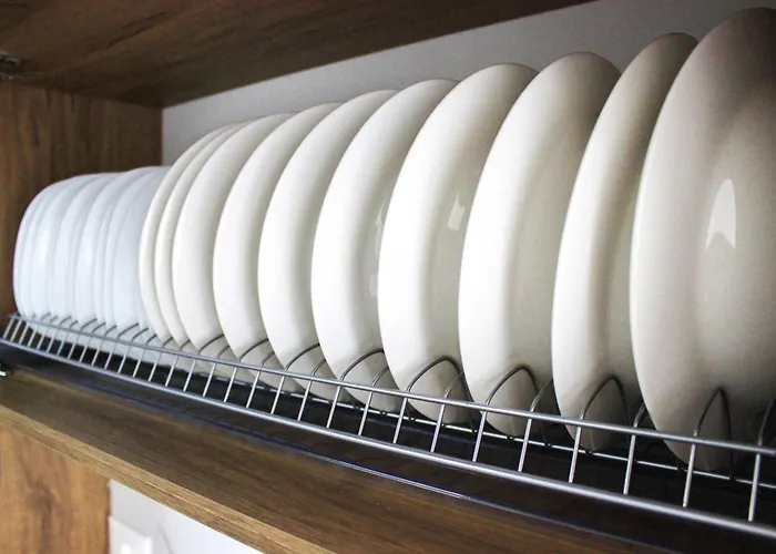 Fifteen Eighty-six דורס