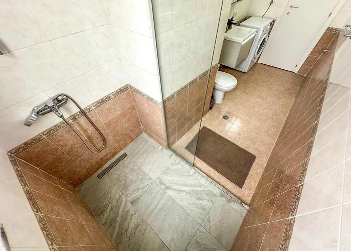 דירה Fifteen Eighty-six